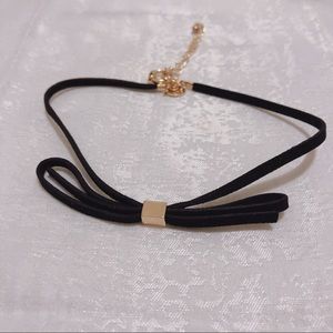 Abercrombie 🎀 Bow tie choker